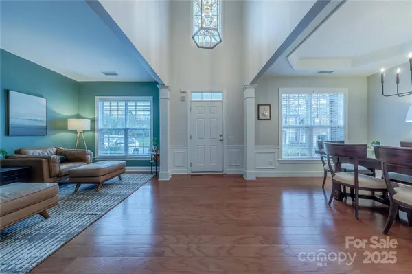 8127 Oratorio PL, Charlotte, NC 28270