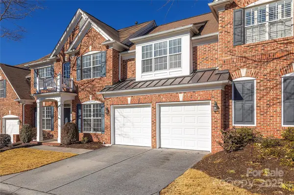 8127 Oratorio PL, Charlotte, NC 28270