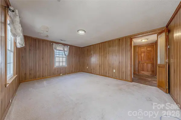 107 Valley AVE, Clover, SC 29710