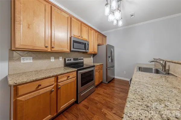 2147 Midnight Blue LN, Fort Mill, SC 29708