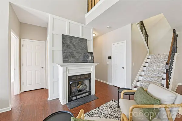 8603 Bookwalter CT, Charlotte, NC 28277