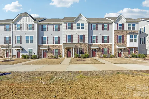 1244 Newell Towns LN, Charlotte, NC 28262