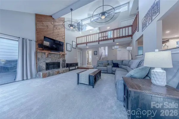 116 Canterbury LN, Weddington, NC 28104