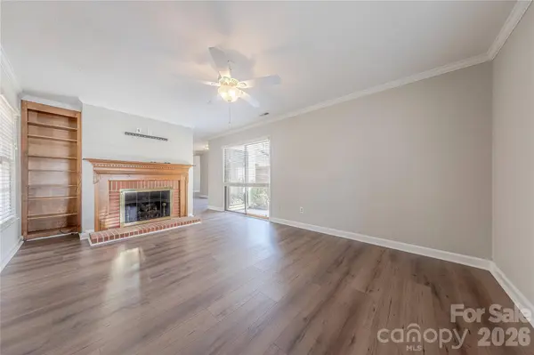 2401 Quail Lake DR, Charlotte, NC 28210