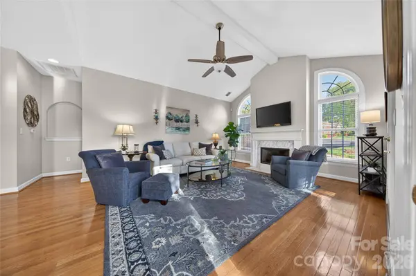 8437 Windsor Ridge DR, Charlotte, NC 28277