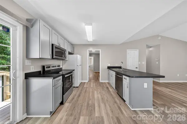 2332 Eargle RD, Charlotte, NC 28269
