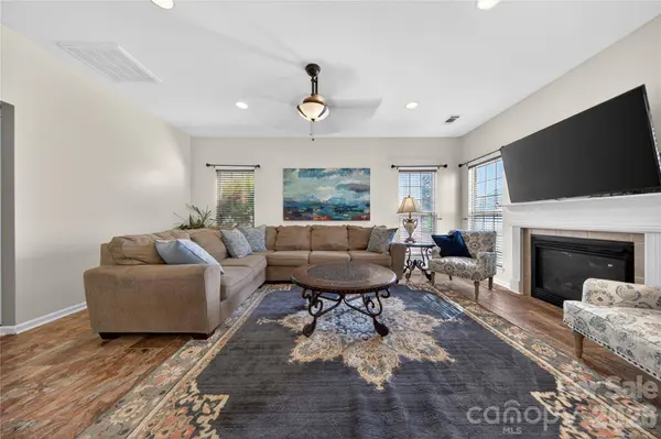13414 Meadowmere RD, Huntersville, NC 28078