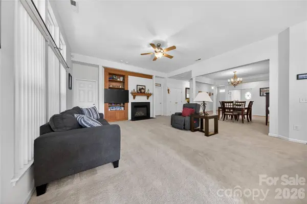 533 Fair Oaks DR, Fort Mill, SC 29708