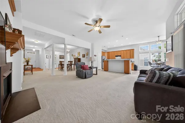 533 Fair Oaks DR, Fort Mill, SC 29708