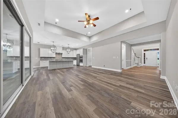 6044 Candlestick LN, Lancaster, SC 29720