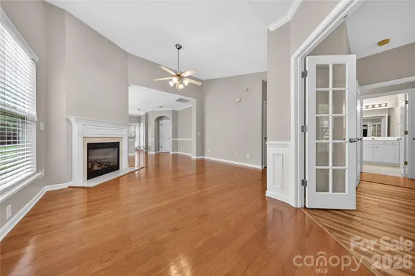 1389 Millbank DR, Matthews, NC 28104