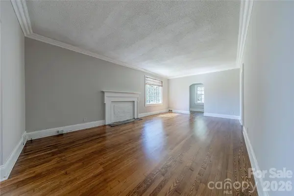 8 Bolt DR, Shelby, NC 28150