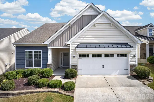 234 Fordham CT
