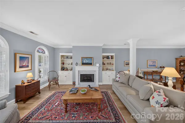 9363 Bonnie Briar CIR, Charlotte, NC 28277