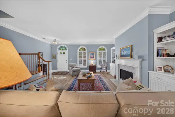 9363 Bonnie Briar CIR, Charlotte, NC 28277