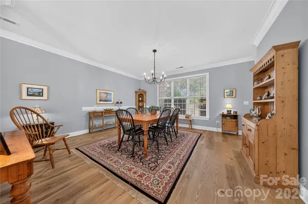 9363 Bonnie Briar CIR, Charlotte, NC 28277
