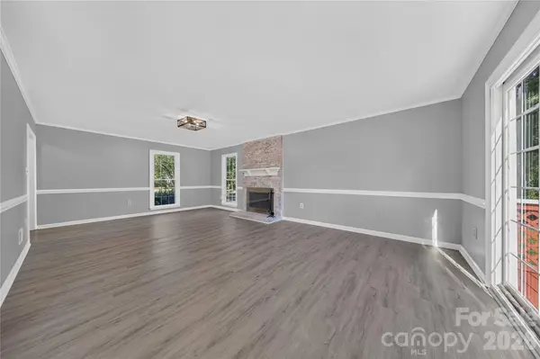 12008 Parks Farm LN, Charlotte, NC 28277