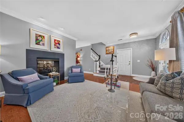 9251 Bonnie Briar CIR, Charlotte, NC 28277