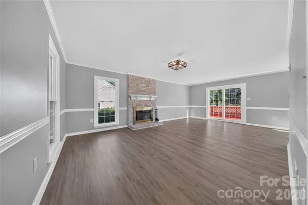 12008 Parks Farm LN, Charlotte, NC 28277