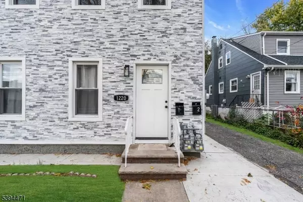 1220 Lincoln St, Linden City, NJ 07036