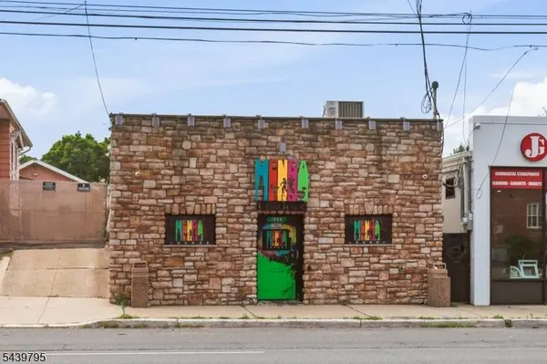 1906 E Saint Georges Ave, Linden City, NJ 07036