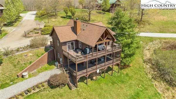 256 Deer Knoll DR, Piney Creek, NC 28663