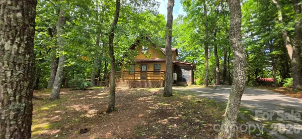139 Little Creek LN, Glade Valley, NC 28627