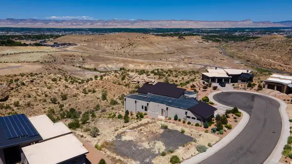 364 Ledges Point #19, Grand Junction, CO 81507-8451
