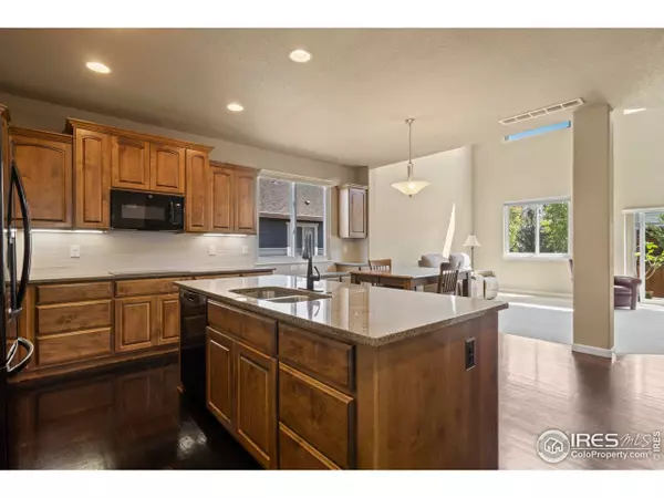 903 Snowy Plain Rd, Fort Collins, CO 80525