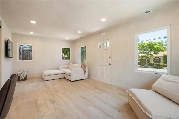 2328 Myrtle AVE, San Diego, CA 92104