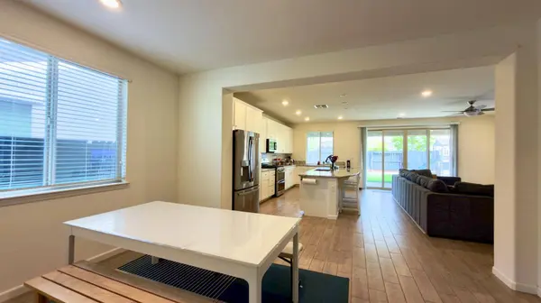 3723 Edington DR, Rancho Cordova, CA 95742