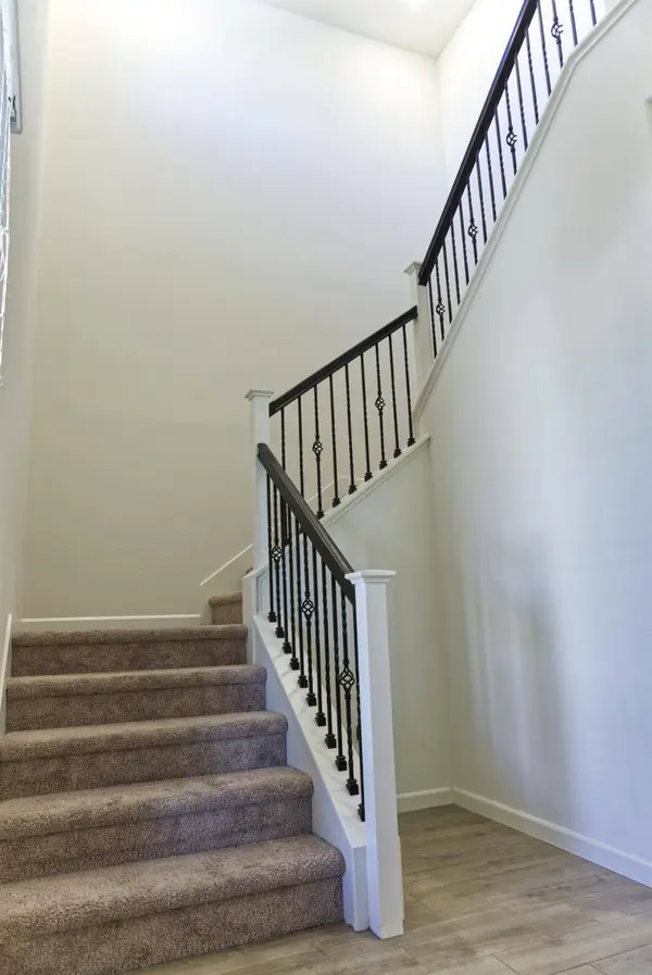 3723 Edington DR, Rancho Cordova, CA 95742