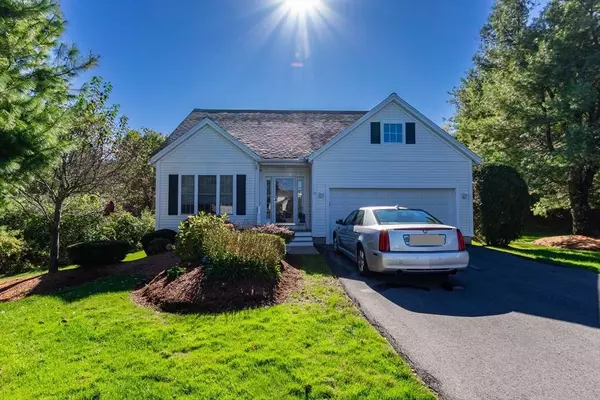 37 Augusta Way #37, Chelmsford, MA 01863