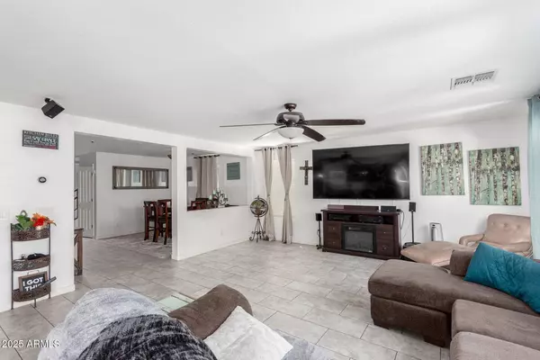 Peoria, AZ 85383-5861,12128 W Range Mule Dr