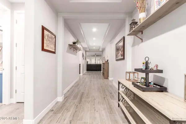 17348 W STRAIGHT ARROW Lane, Surprise, AZ 85387