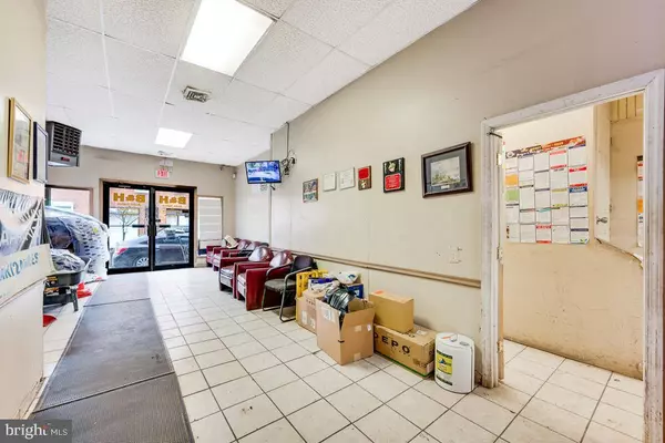 310-312 KAIGHN AVE, Camden, NJ 08103