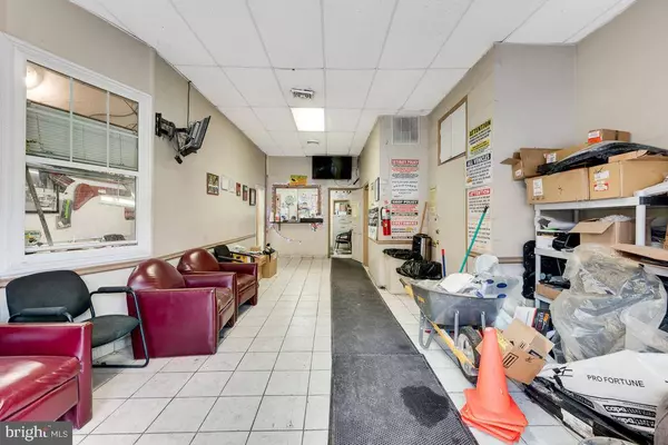 310-312 KAIGHN AVE, Camden, NJ 08103