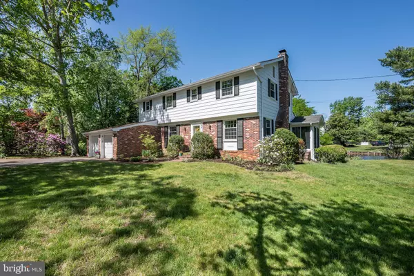 2 BROOKSIDE DR, Medford, NJ 08055