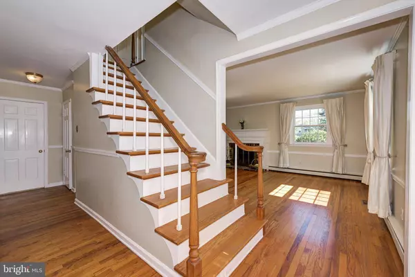 2 BROOKSIDE DR, Medford, NJ 08055