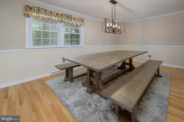 16 SAW MILL RD, Medford, NJ 08055