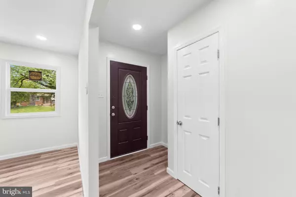 226 CHELTEN PKWY, Cherry Hill, NJ 08034