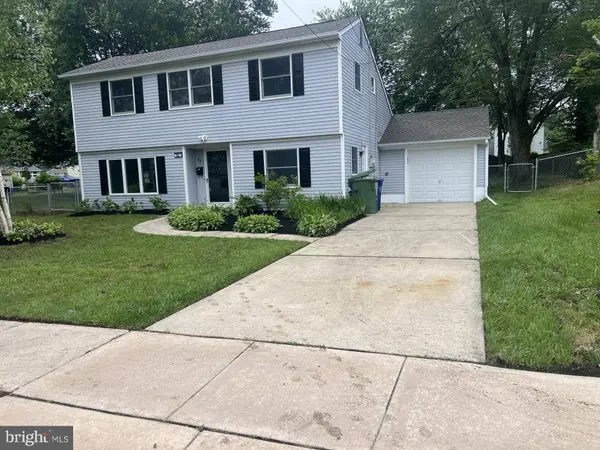 63 BAKER BLVD, Marlton, NJ 08053