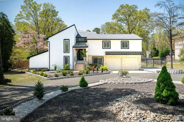 110 HOPEWELL RD, Marlton, NJ 08053