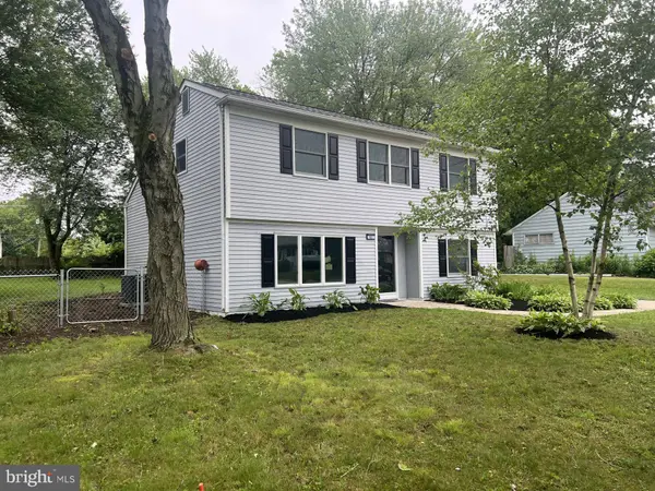 63 BAKER BLVD, Marlton, NJ 08053