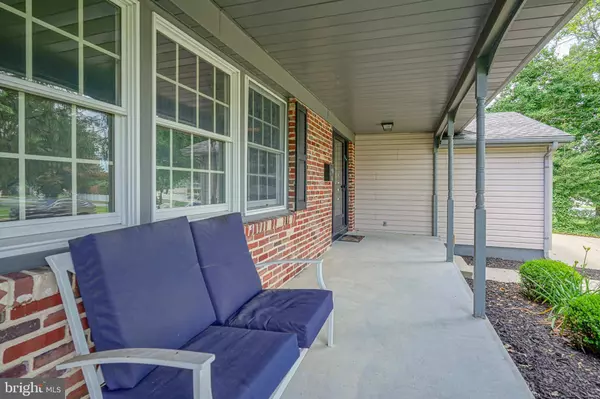 105 BARTRAM RD, Marlton, NJ 08053