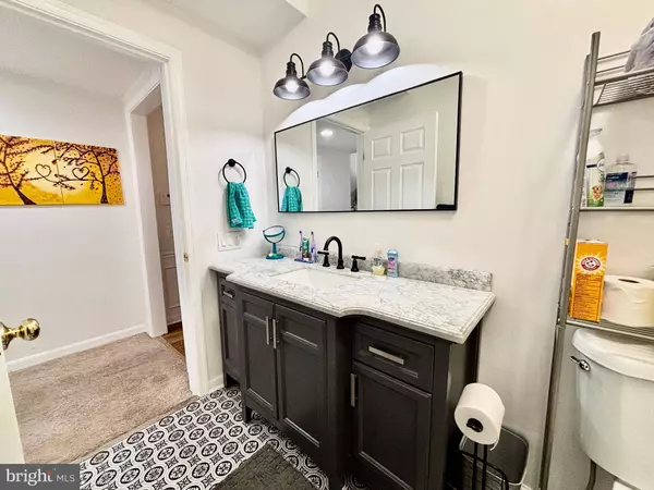 23 LILYBERRY PL, Delran, NJ 08075