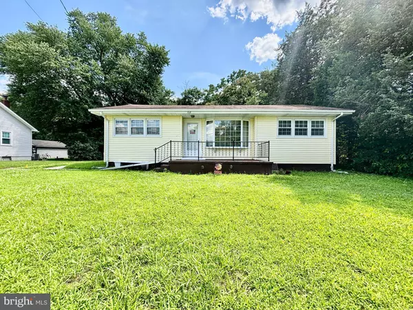 123 S PEMBERTON RD, Pemberton, NJ 08068