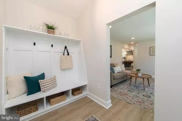 1324 CHARLESTON RD, Cherry Hill, NJ 08034