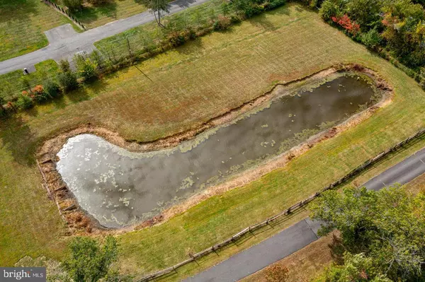 740 GARWOOD RD, Moorestown, NJ 08057