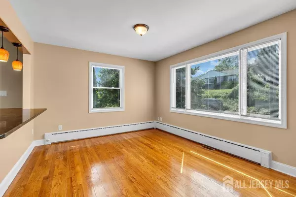 246 Gross ST, Sayreville, NJ 08879